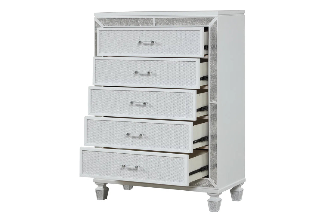 White Crystal Chest Crafted from Wood